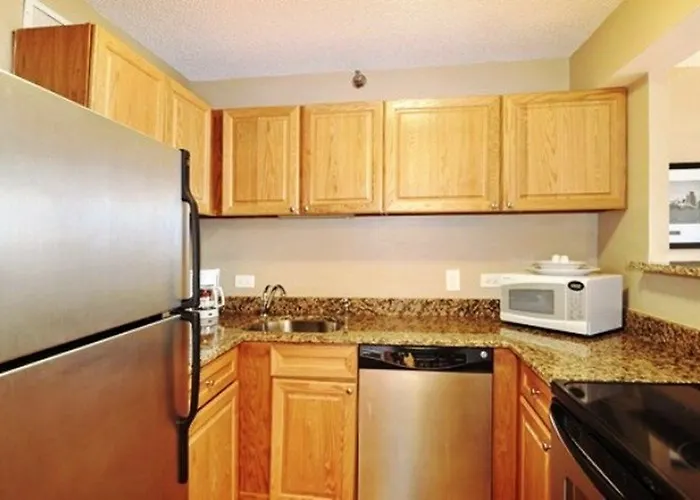Corporate Suites Network - 555 W. Madison Apartahotel Chicago